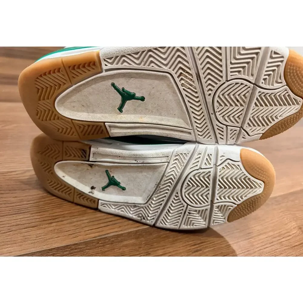 Jordan Flight Court Youth Size 5.5